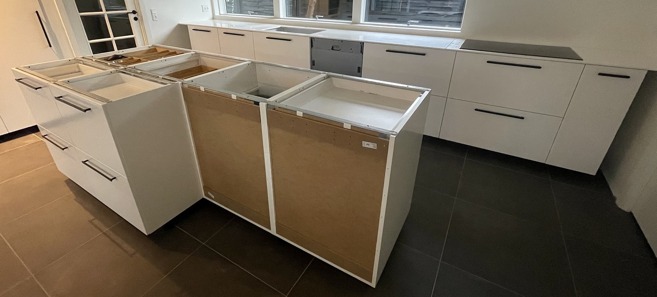 Advarsel! Kritik mod Massiv Bordplade Sagen mod Massiv Bordplade